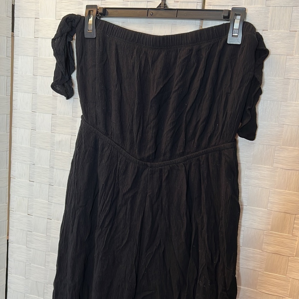 𝅺cure Charlotte russe Black Capri Jumper SZ L - Picture 2 of 3